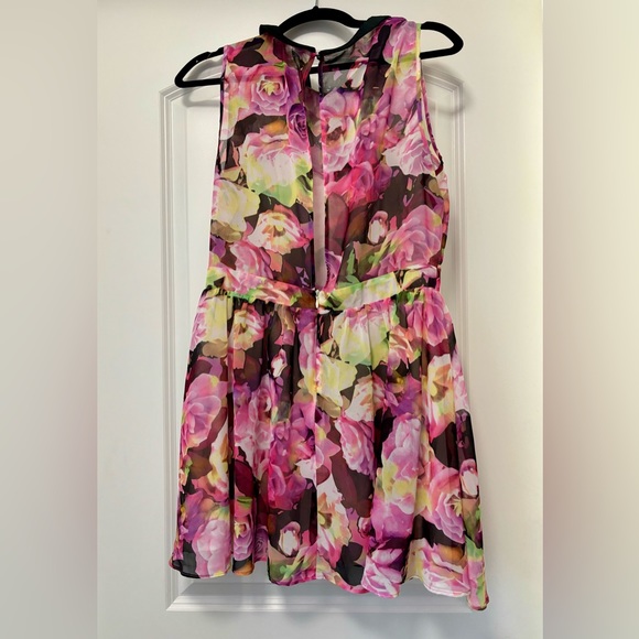 Flower print dress from the Pretty Little Liars' Collection size L. - Picture 4 of 7